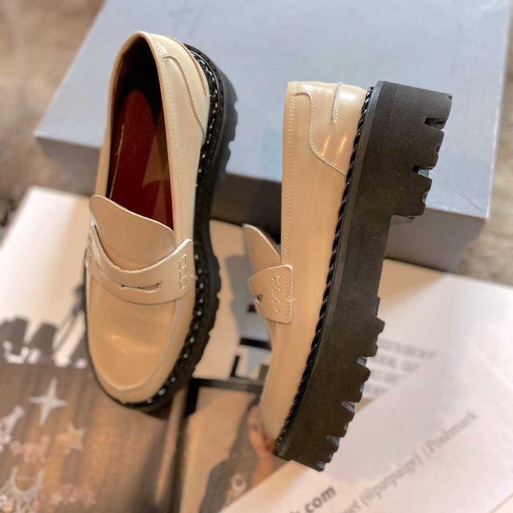 Aquatalia Alexi Lug Sole Loafer - Picture 2 of 12